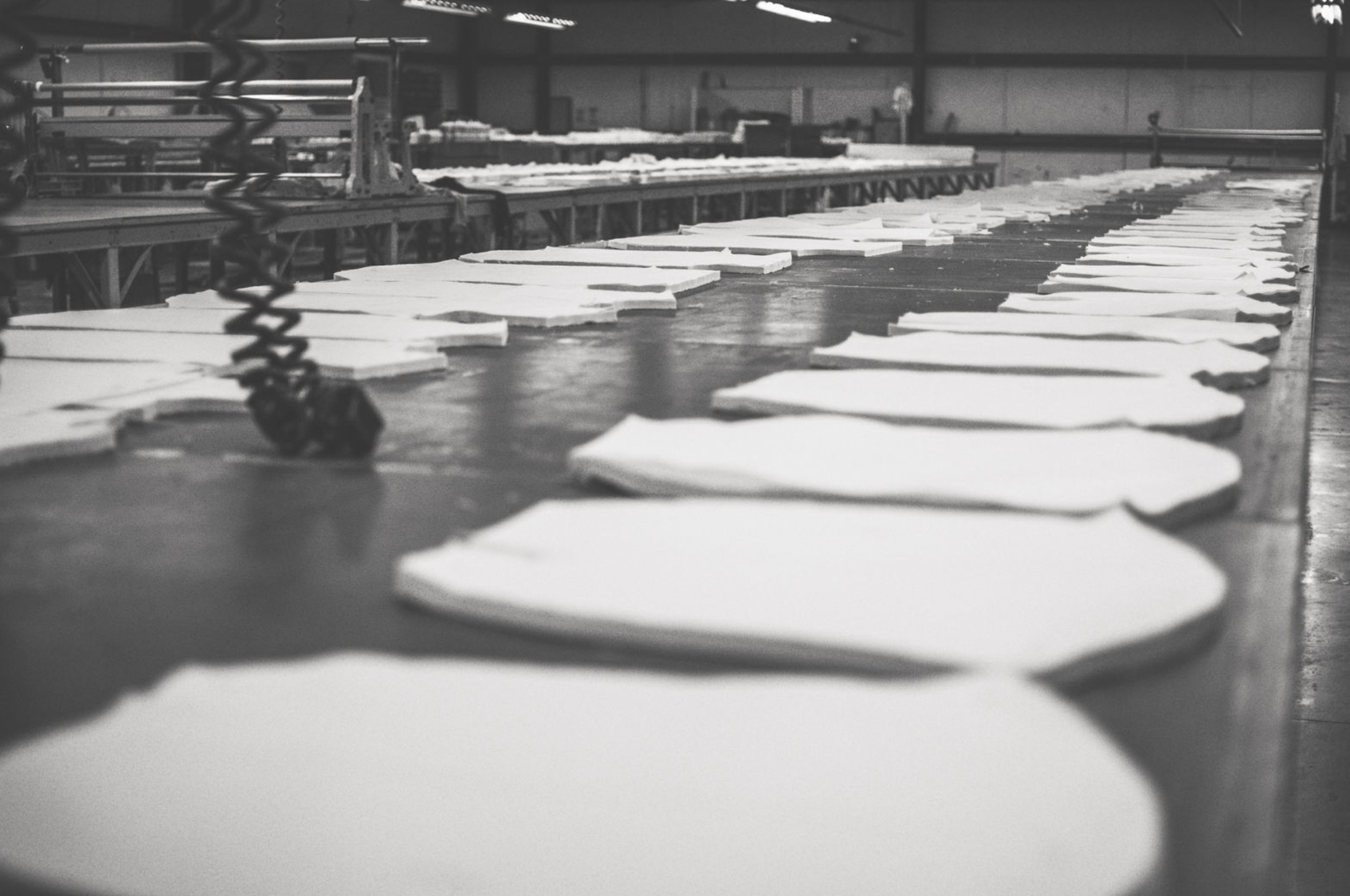 Sewing factory interior photo 18